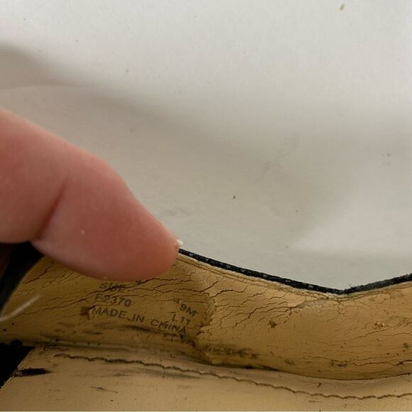 CALVIN KLEIN Women's Black Sue Mini Square Print Peep Toe Wedge Pumps Size 9M - Picture 9 of 10